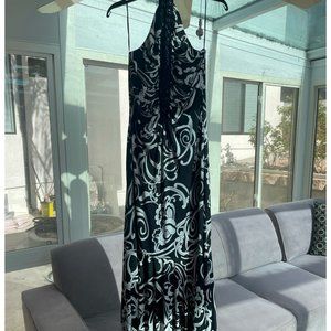 Black & White Flower Dress Size 14 JS Boutique